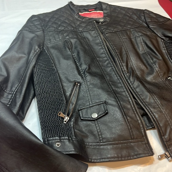 BLACK MOTO biker JACKET women’s XL fluted ribbed textured faux leather lined zip - Picture 4 of 16